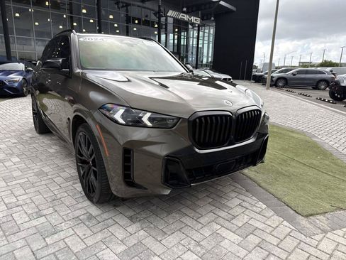 Used 2024 BMW X5 xDrive40i w/ M Sport Package AWD/4WD image 7