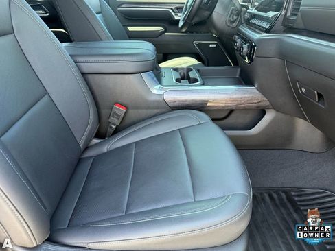 Used 2025 Chevrolet Silverado 2500 LTZ w/ Trail Boss Package AWD/4WD image 29