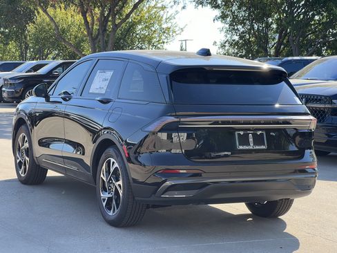 New 2025 Lincoln Nautilus Premier w/ Equipment Group 102A image 7