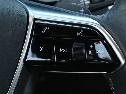 Used 2023 Audi A6 3.0T Prestige w/ Prestige Package image 8