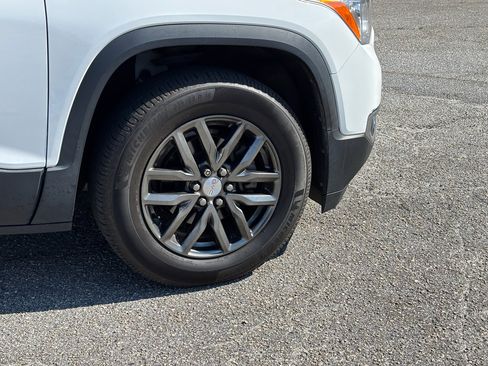Used 2019 GMC Acadia SLT FWD image 10