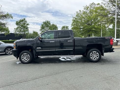 Used 2016 Chevrolet Silverado 3500 High Country w/ Duramax Plus Package image 2