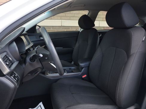 Used 2019 Kia Optima LX w/ LX 17" Wheel Package FWD image 18