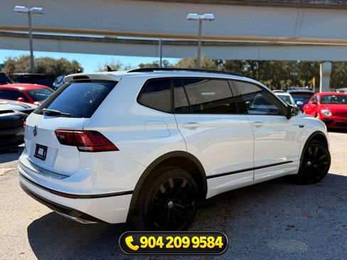 Used 2021 Volkswagen Tiguan SE FWD image 7