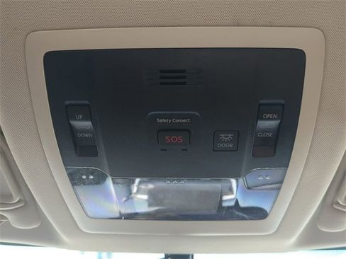 Used 2015 Lexus NX 200t 200t image 24