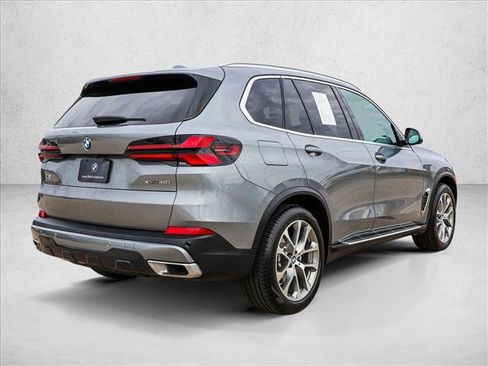 Used 2025 BMW X5 xDrive40i image 5