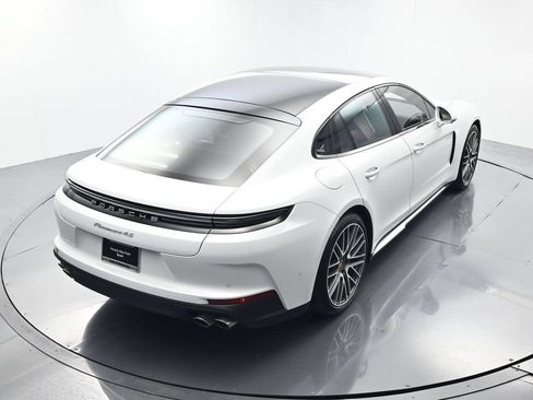 Certified 2025 Porsche Panamera 4S AWD/4WD image 40