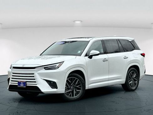 Used 2025 Lexus TX 350 AWD w/ Technology Package image 2