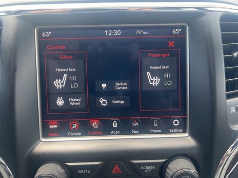 Used 2018 Jeep Grand Cherokee Limited AWD/4WD image 14