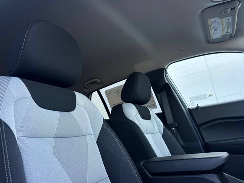 New 2026 Chevrolet Trax LS w/ LS Convenience Package FWD image 17