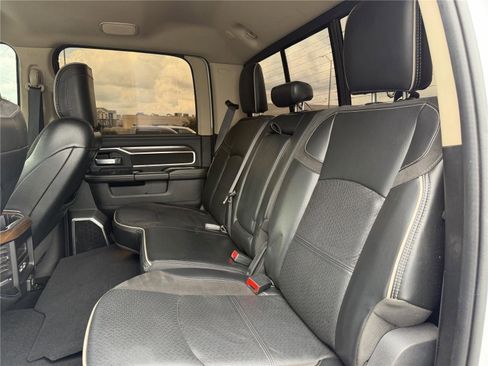 Used 2022 RAM 2500 Laramie AWD/4WD image 14