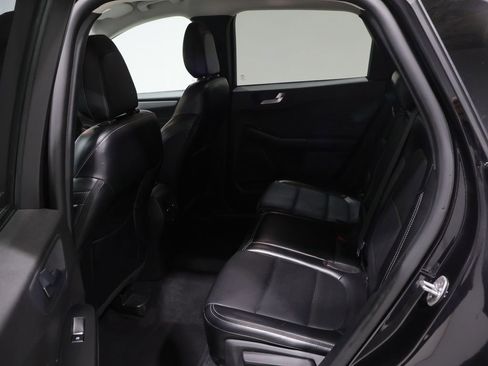 Used 2024 Ford Escape Platinum AWD/4WD image 19