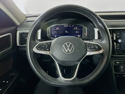 Used 2022 Volkswagen Atlas SE image 11