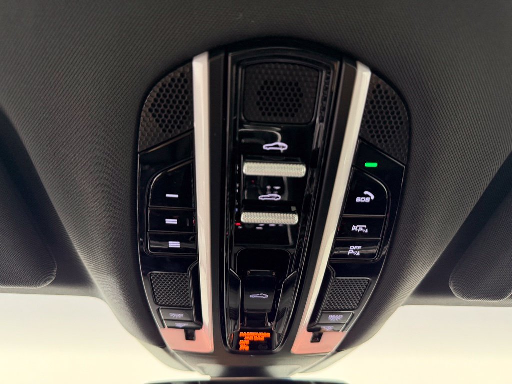 Certified 2023 Porsche Panamera RWD image 32
