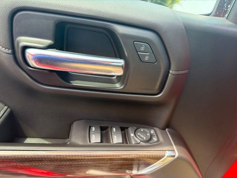 Used 2020 Chevrolet Silverado 1500 LT Trail Boss w/ Convenience Package AWD/4WD image 20