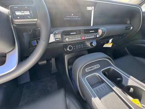Used 2026 Hyundai Palisade Limited FWD image 30