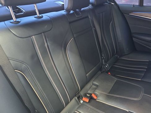 Used 2019 BMW 540i w/ M Sport Package image 17