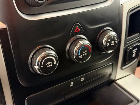 Used 2016 RAM 1500 Big Horn image 14