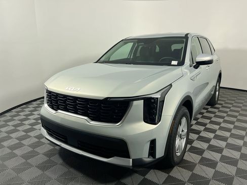 New 2026 Kia Sorento LX image 8