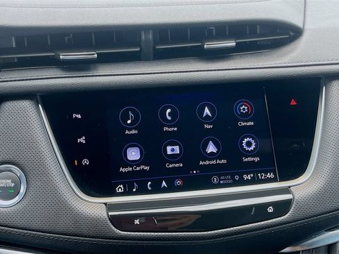 Used 2025 Cadillac XT5 Premium Luxury w/ Technology Package AWD/4WD image 15