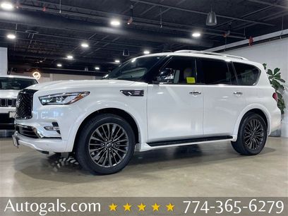 Used 2024 INFINITI QX80 Sensory