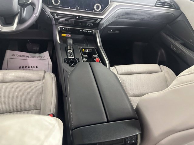 Used 2024 Lexus TX 350 AWD w/ Technology Package image 31