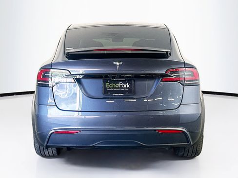 Used 2022 Tesla Model X image 7