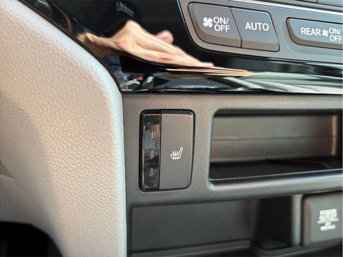 Used 2020 Honda Ridgeline RTL-E image 32