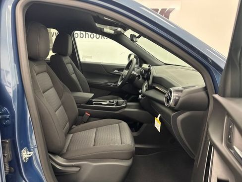 New 2026 Chevrolet Equinox LT w/ Safety and Technology Package FWD image 30