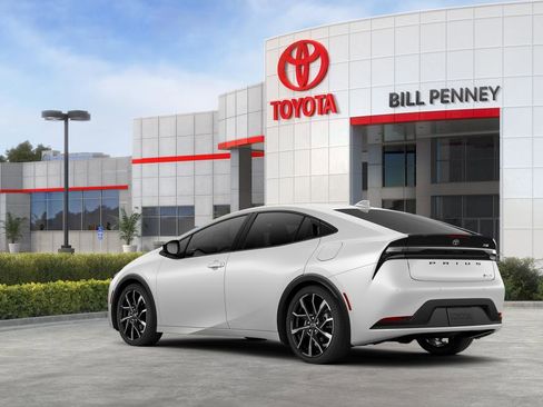 New 2026 Toyota Prius Plug-In Hybrid FWD image 6