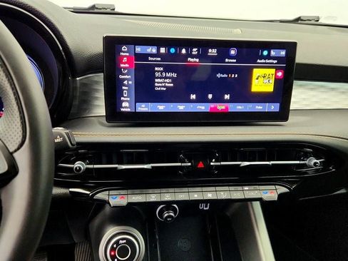 Used 2024 Alfa Romeo Tonale Ti image 21