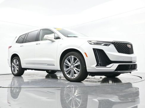 Certified 2023 Cadillac XT6 Premium Luxury w/ Technology Package image 45