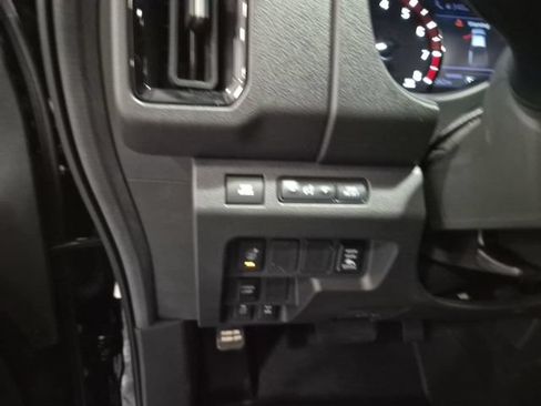 Used 2026 Nissan Frontier PRO-4X w/ Pro Premium Package AWD/4WD image 12