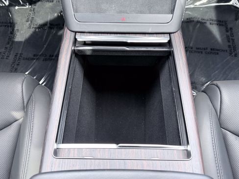 Used 2024 Tesla Model S AWD/4WD image 59