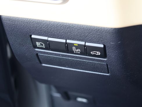 Used 2019 Lexus NX 300 FWD w/ Premium Package image 15