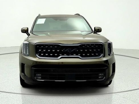Used 2025 Kia Telluride SX X-Line AWD/4WD image 2