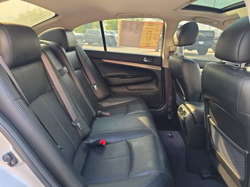 Used 2013 INFINITI G37 x Sedan w/ Premium Pkg AWD/4WD image 24