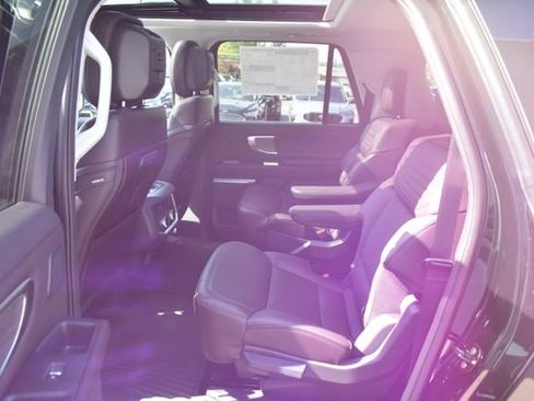 New 2026 Ford Expedition Max Platinum w/ Platinum Ultimate Package AWD/4WD image 37