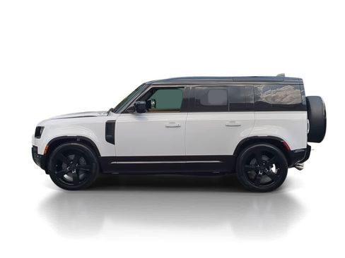 Certified 2026 Land Rover Defender 110 X-Dynamic SE AWD/4WD image 5
