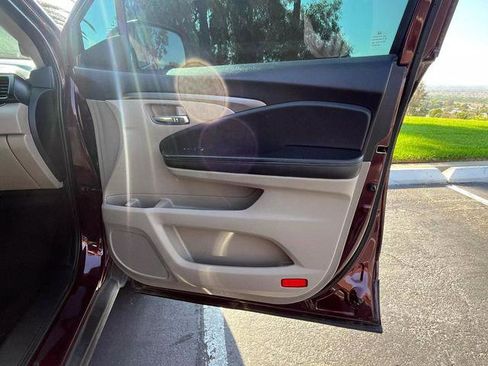 Used 2016 Honda Pilot EX-L image 47