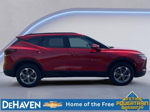 Used 2023 Chevrolet Blazer LT FWD image 7