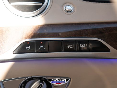 Used 2018 Mercedes-Benz S 560 S 560 4MATIC image 40