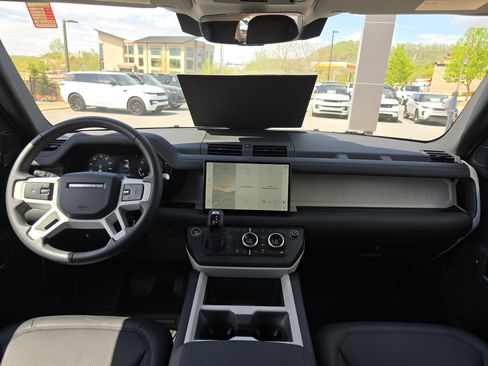 Certified 2025 Land Rover Defender 110 S AWD/4WD image 18
