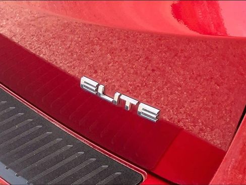 Used 2025 Honda Odyssey Elite image 30