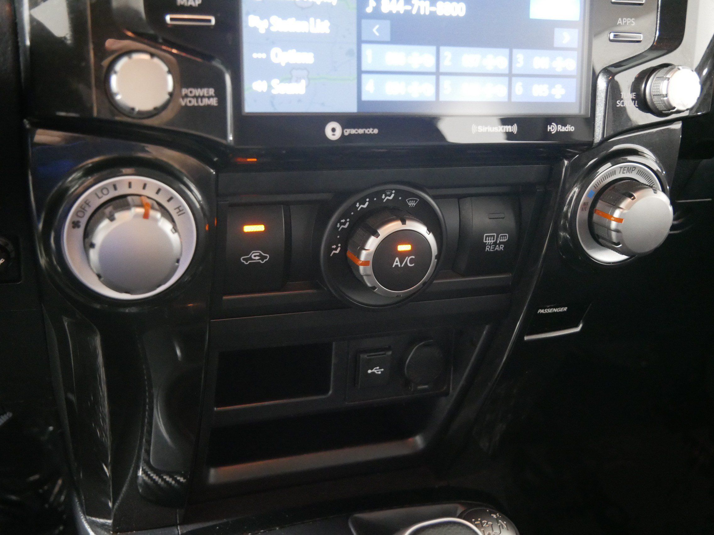 Used 2022 Toyota 4Runner TRD Off-Road Premium w/ TRD Black Wheel Package (TMS) AWD/4WD image 23