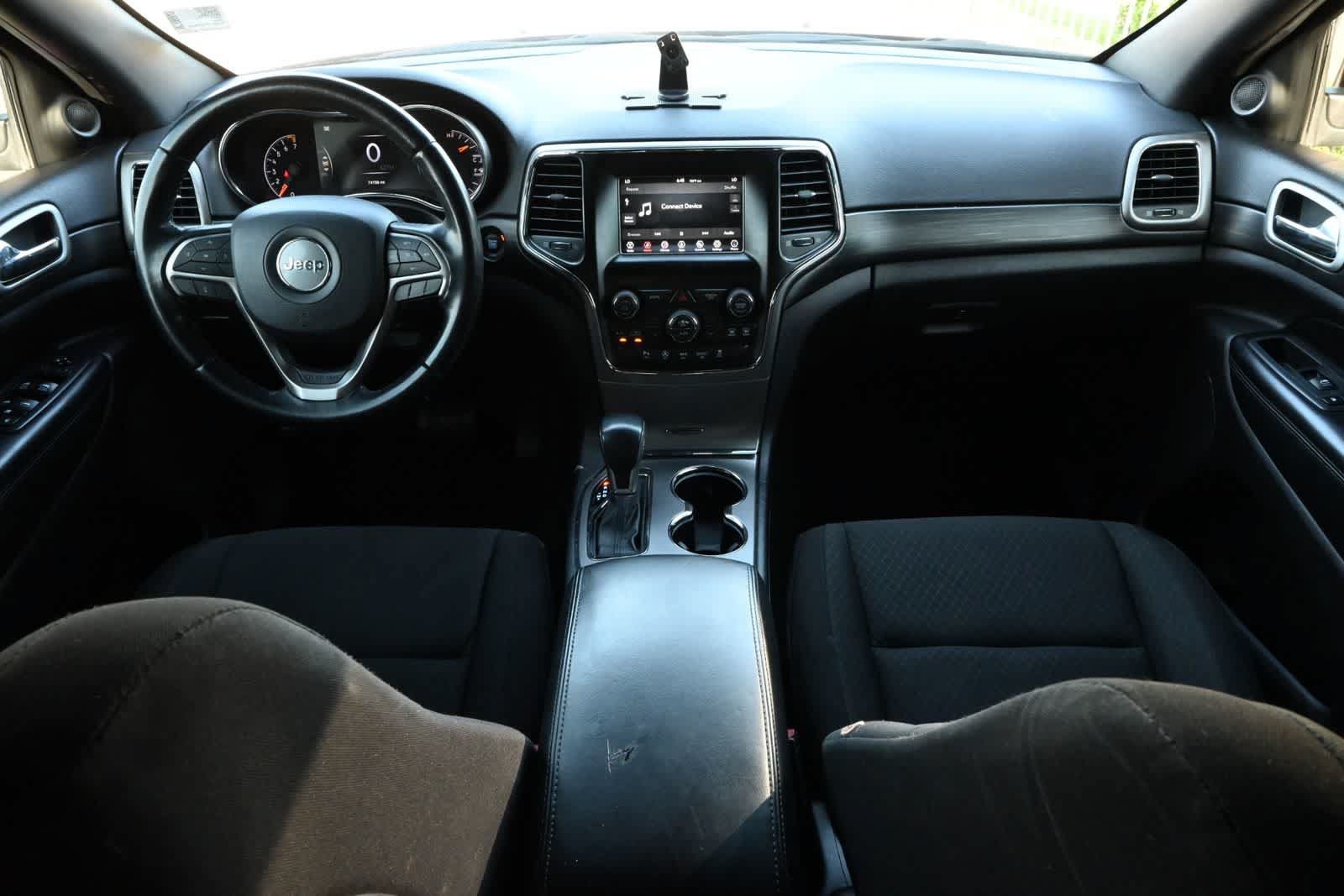 Used 2021 Jeep Grand Cherokee Laredo RWD image 7