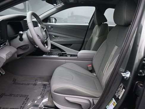 New 2026 Hyundai Elantra SEL Sport Premium FWD image 11