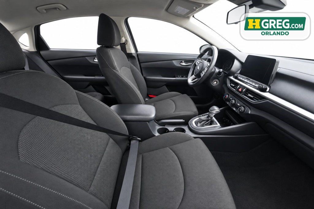 Used 2021 Kia Forte LXS FWD image 11