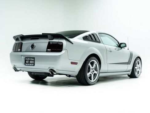 Used 2008 Ford Mustang GT RWD image 12