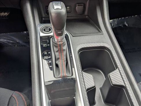 Certified 2025 Nissan Sentra SR FWD image 12